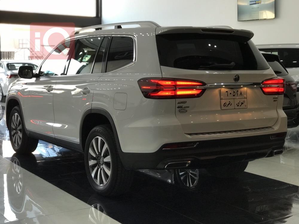 ئێم جی RX8